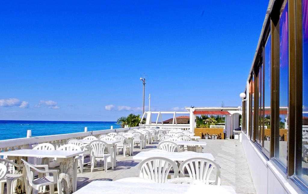 Morimar Resort Hotel Yomitan Buitenkant foto