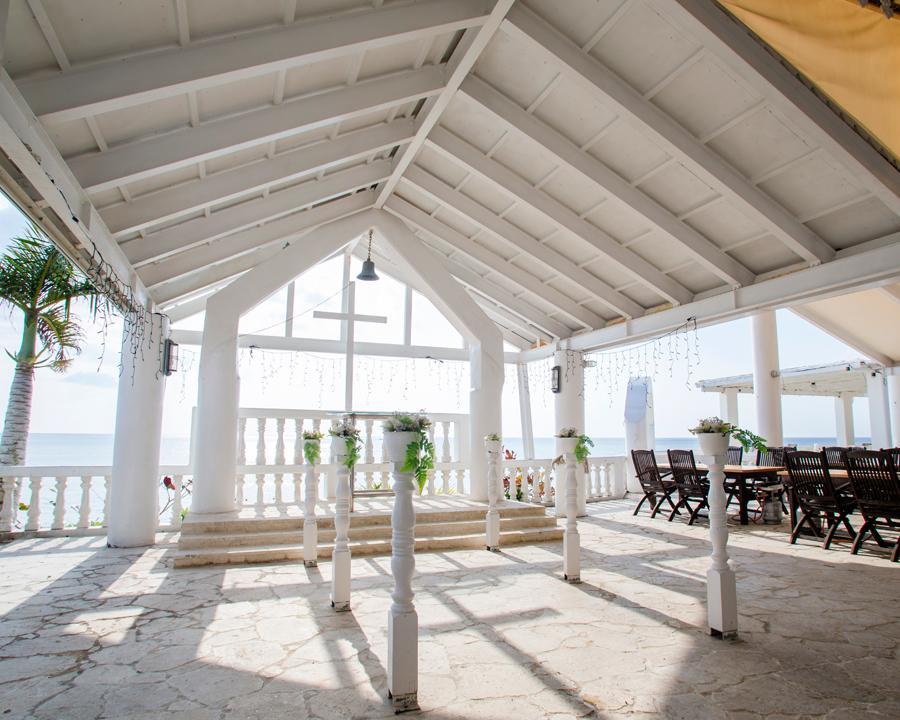 Morimar Resort Hotel Yomitan Buitenkant foto