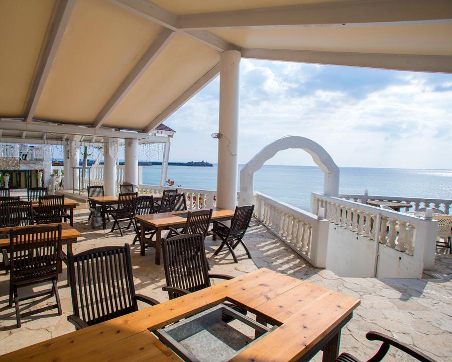Morimar Resort Hotel Yomitan Buitenkant foto