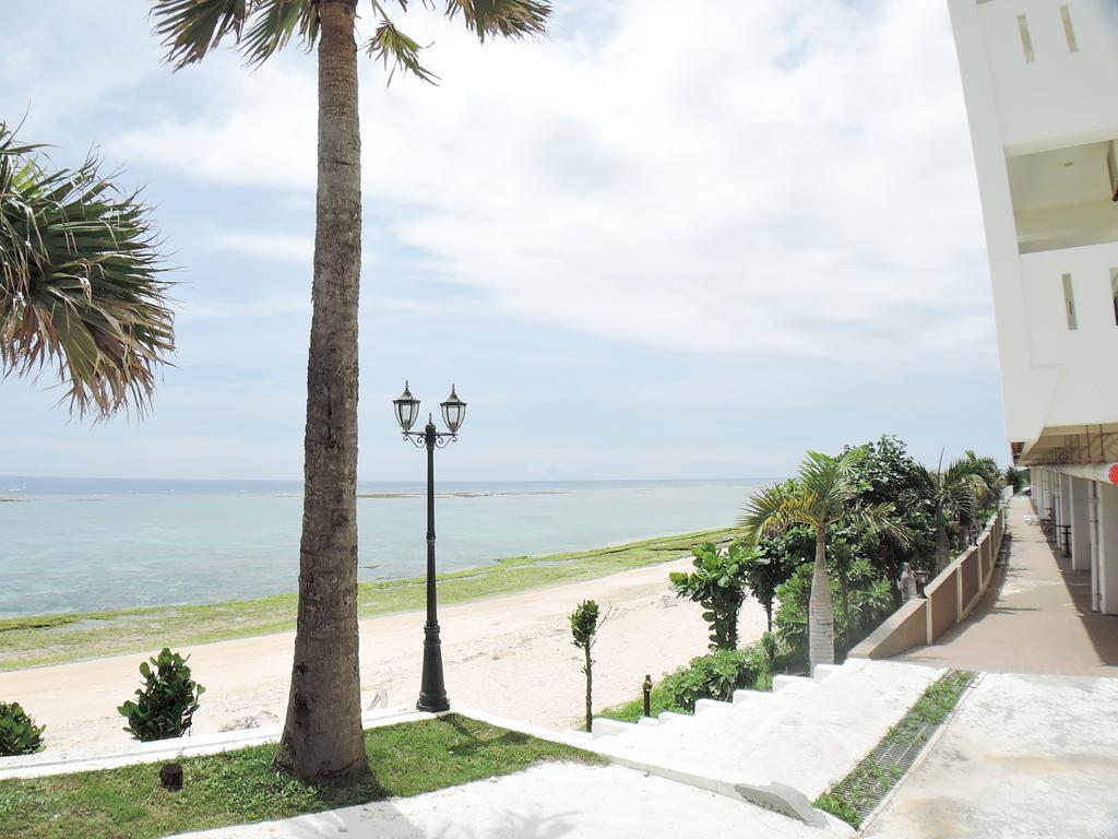 Morimar Resort Hotel Yomitan Buitenkant foto