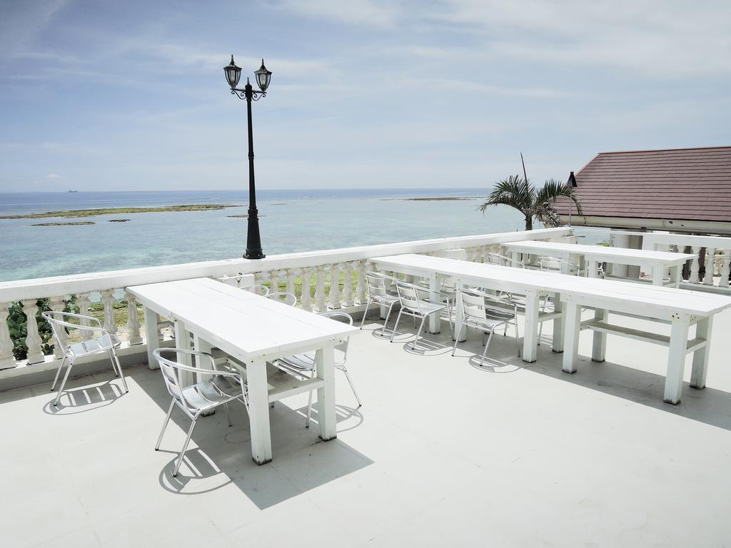 Morimar Resort Hotel Yomitan Buitenkant foto