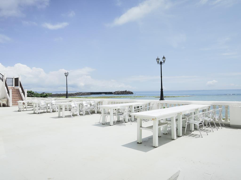 Morimar Resort Hotel Yomitan Buitenkant foto